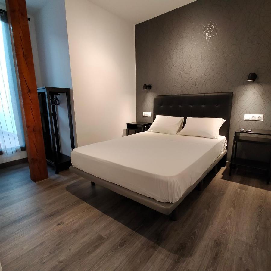 Room Pride Madrid Exterior photo