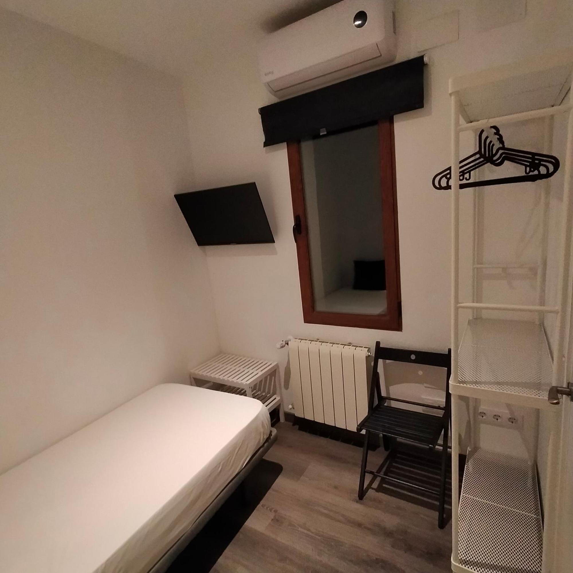 Room Pride Madrid Room photo